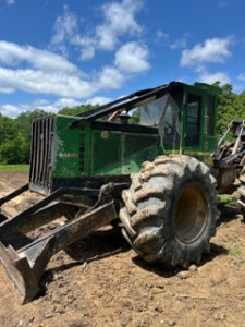 John Deere 648GIII Grapple Skidder