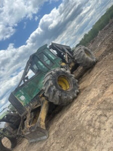460D Timberjack Grapple Skidder