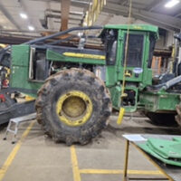 John Deere 748LII Grapple Skidder