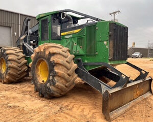 2022 John Deere Grapple Skidder