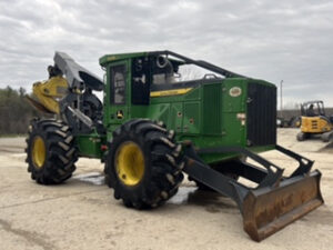 John Deere 648L-II Grapple Skidder