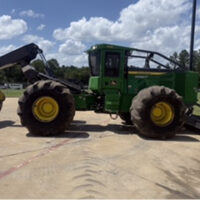 John Deere 748L II Grapple Skidder